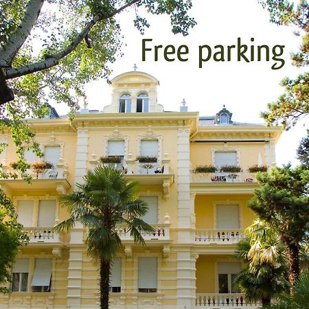 Hotel Villa Westend ميرانو المظهر الخارجي الصورة