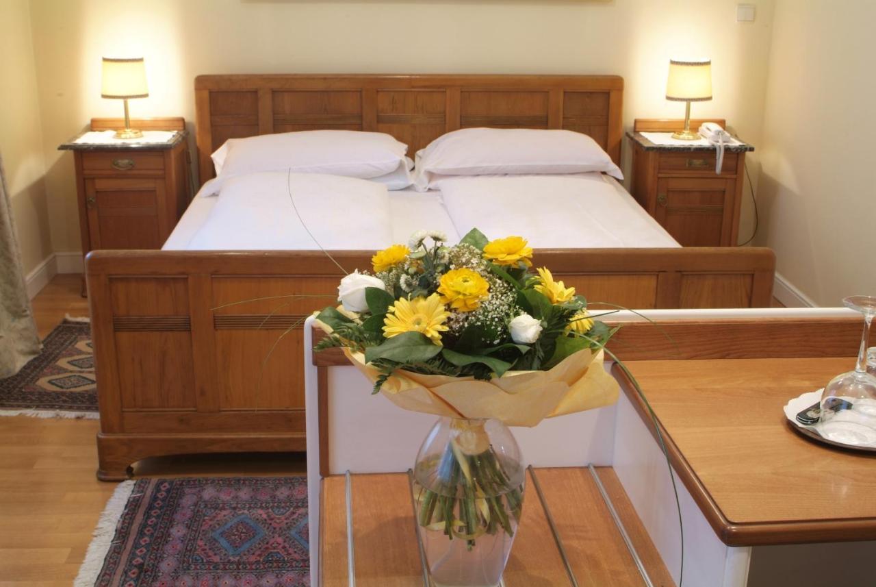 Hotel Villa Westend ميرانو المظهر الخارجي الصورة
