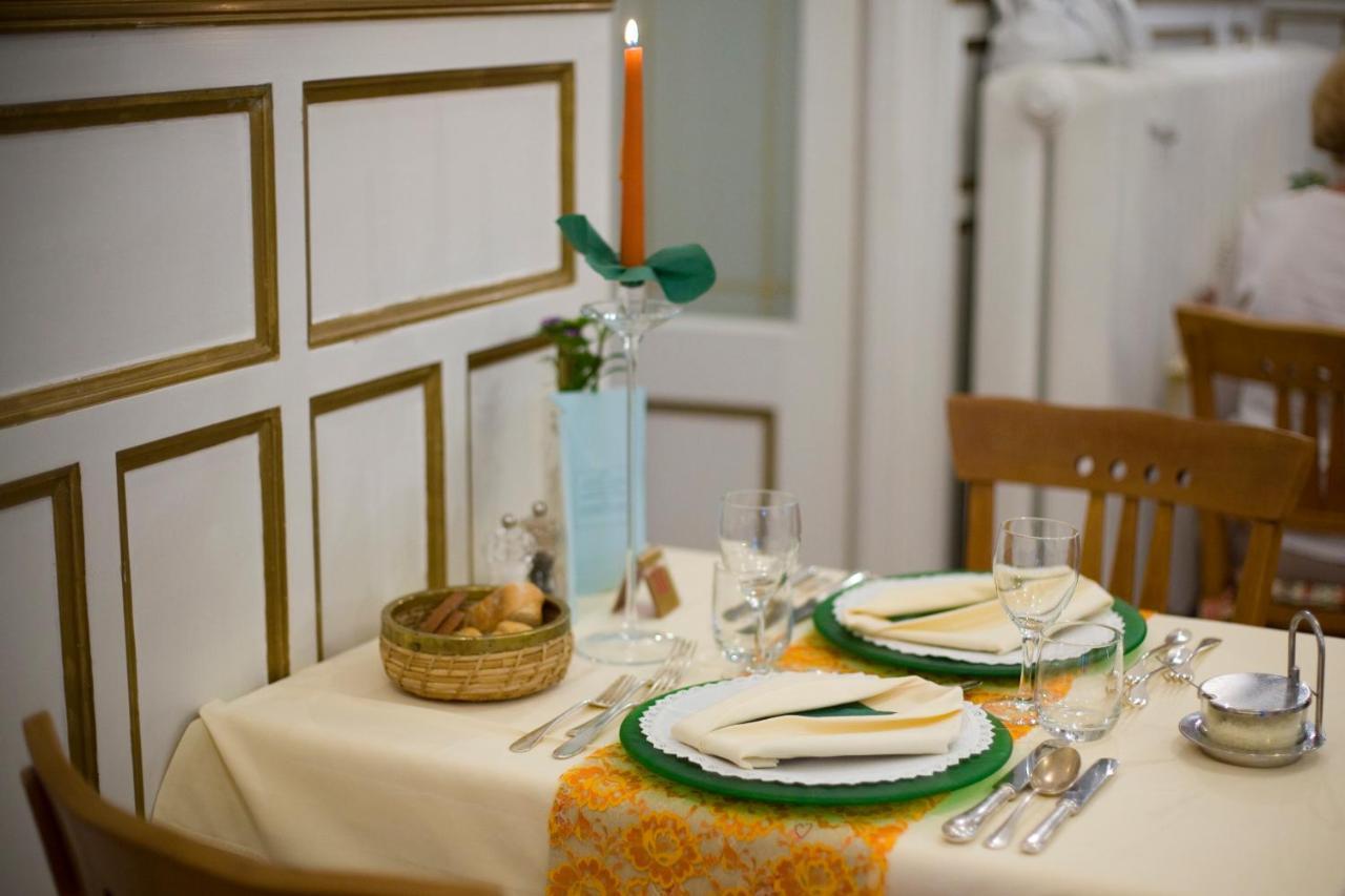 Hotel Villa Westend ميرانو المظهر الخارجي الصورة