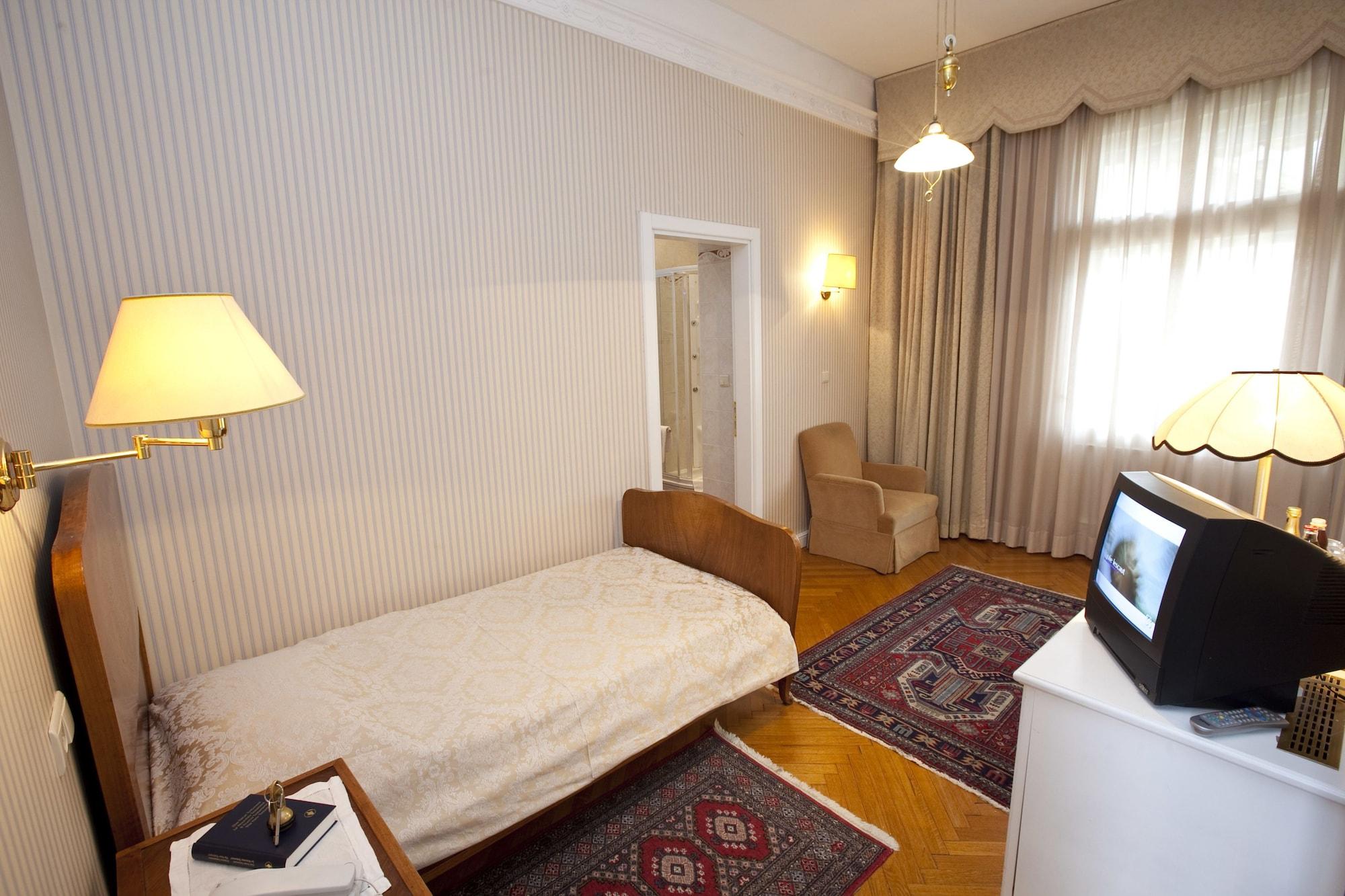 Hotel Villa Westend ميرانو المظهر الخارجي الصورة