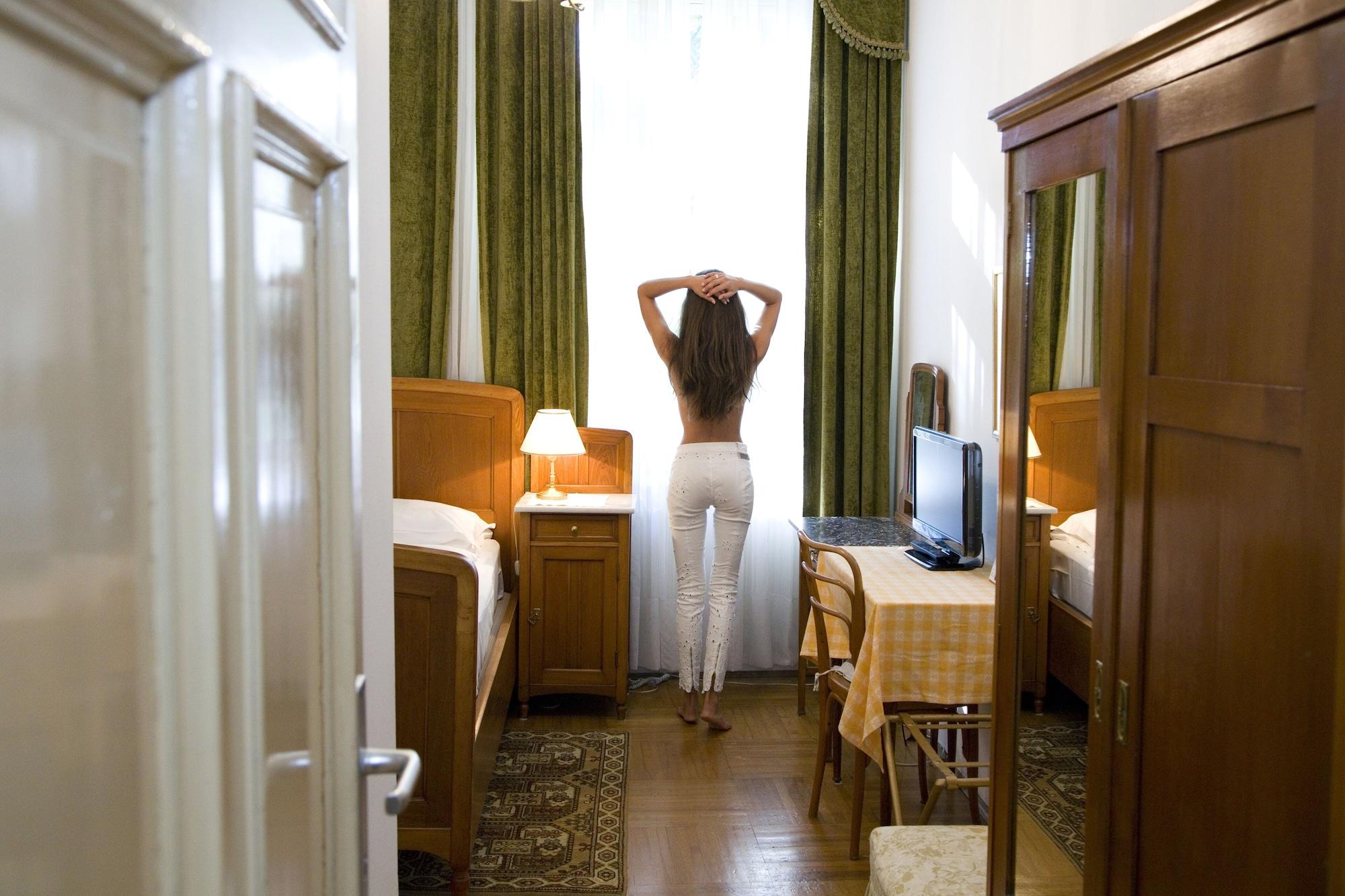 Hotel Villa Westend ميرانو المظهر الخارجي الصورة