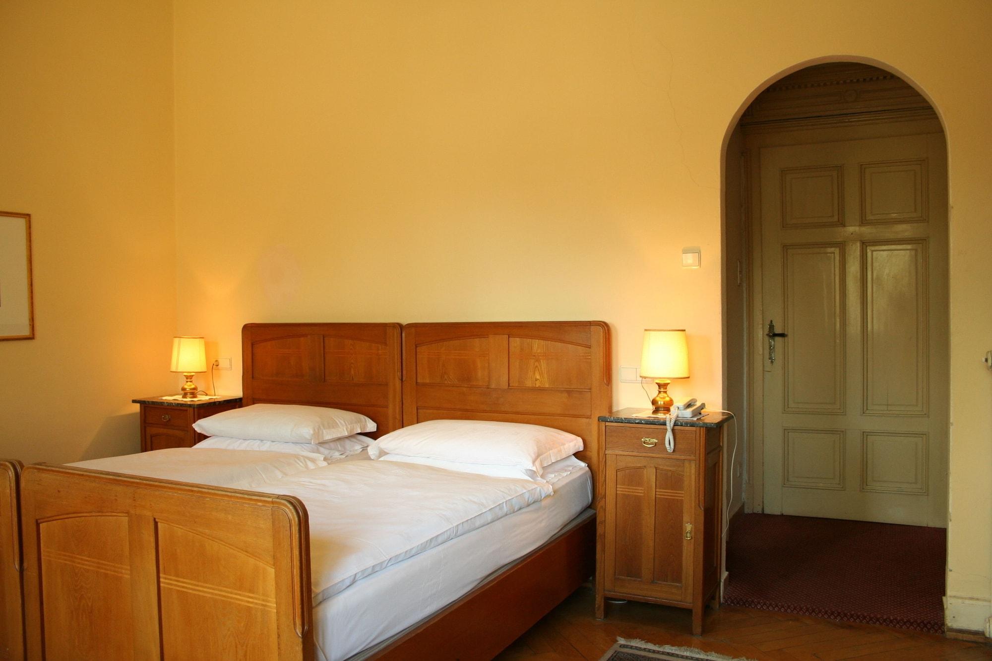 Hotel Villa Westend ميرانو المظهر الخارجي الصورة