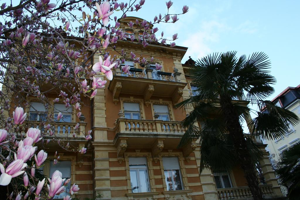 Hotel Villa Westend ميرانو المظهر الخارجي الصورة