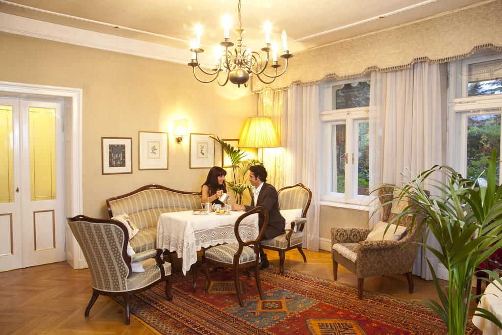 Hotel Villa Westend ميرانو المظهر الخارجي الصورة
