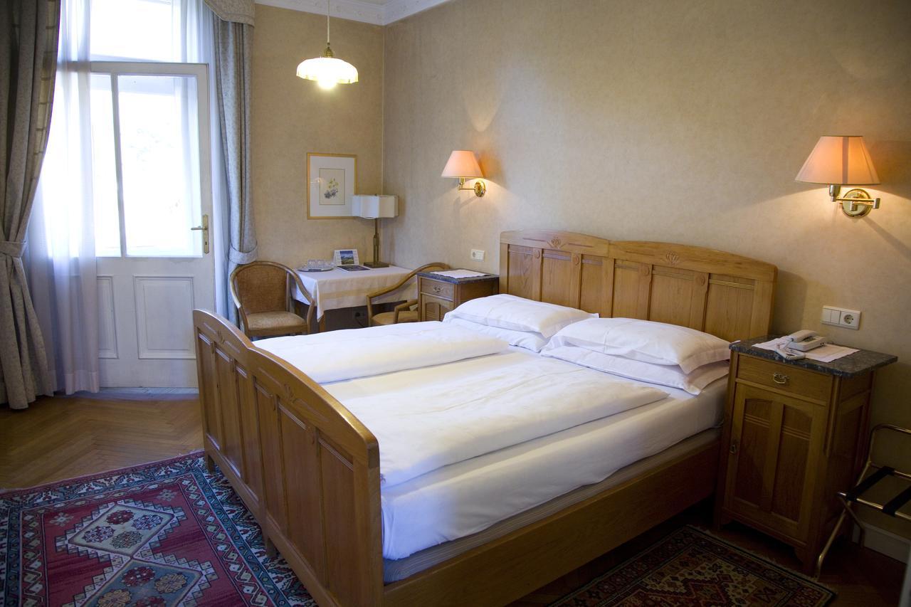 Hotel Villa Westend ميرانو المظهر الخارجي الصورة