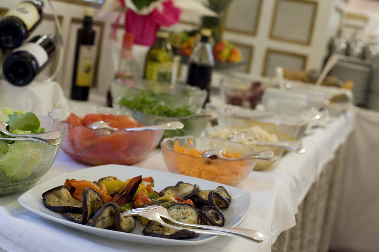 Hotel Villa Westend ميرانو المظهر الخارجي الصورة